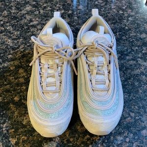 Air max 97.. used shoe.. gently worn.